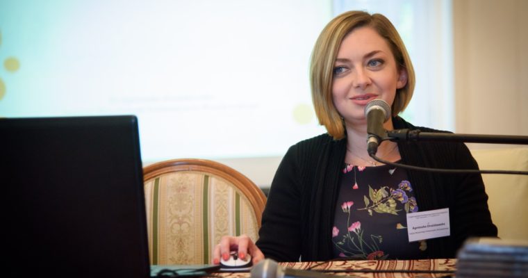 Instrumentarium dworskie przełomu XVIII i XIX wieku na przykładzie kolekcji po kapeli zamkowej w Oleśnicy (Oels) – Dr Agnieszka Drożdżewska