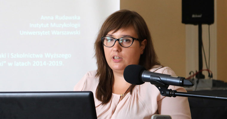 Znaczenie danych źródłowych dla (re)konstrukcji archeologicznego instrumentu muzycznego  – Anna Rudawska