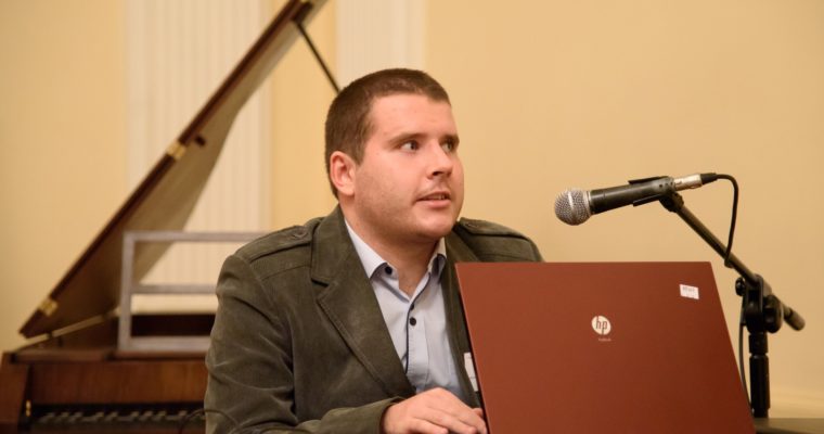Geneza wykonawstwa dzieł Fryderyka Chopina na instrumentach historycznych w Polsce – Dariusz Marciniszyn