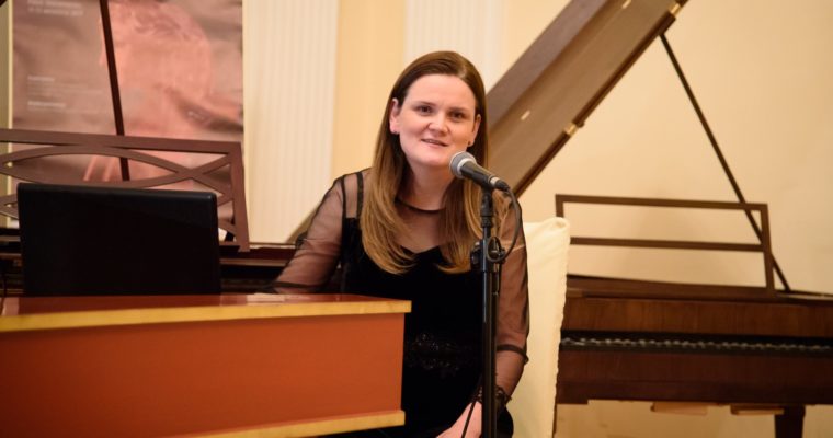Znaczenie kolekcji klawiszowych instrumentów historycznych dla współczesnej praktyki muzycznej – Dr hab. Ewa Mrowca