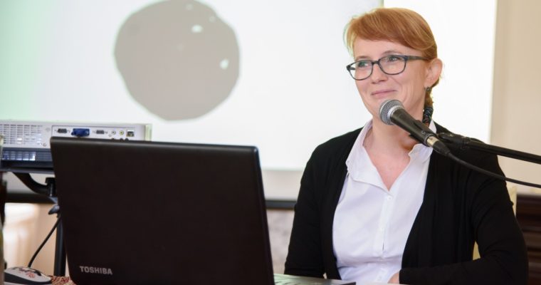 Grzechotki archeologiczne jako pierwsze instrumenty gliniane znane z terenów Polski. Stan badań – Katarzyna Tatoń