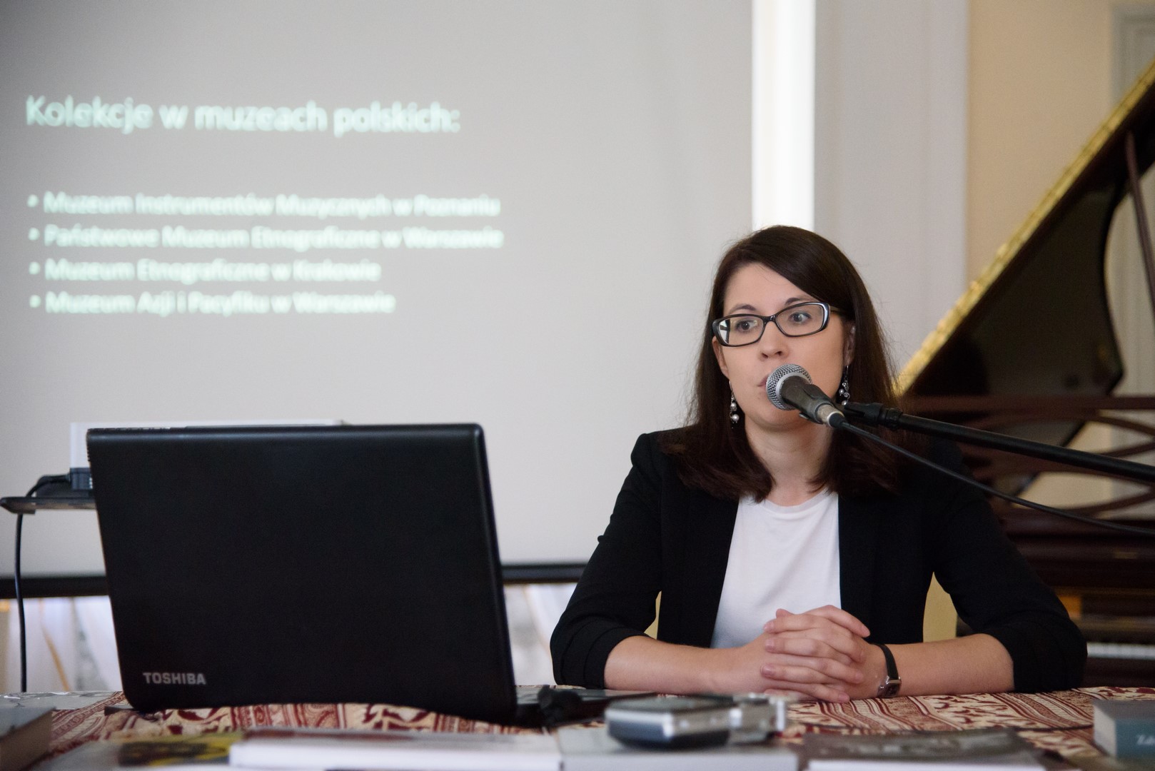 Azjatyckie instrumenty muzyczne w kolekcjach polskich – Maria Szymańska-Ilnata