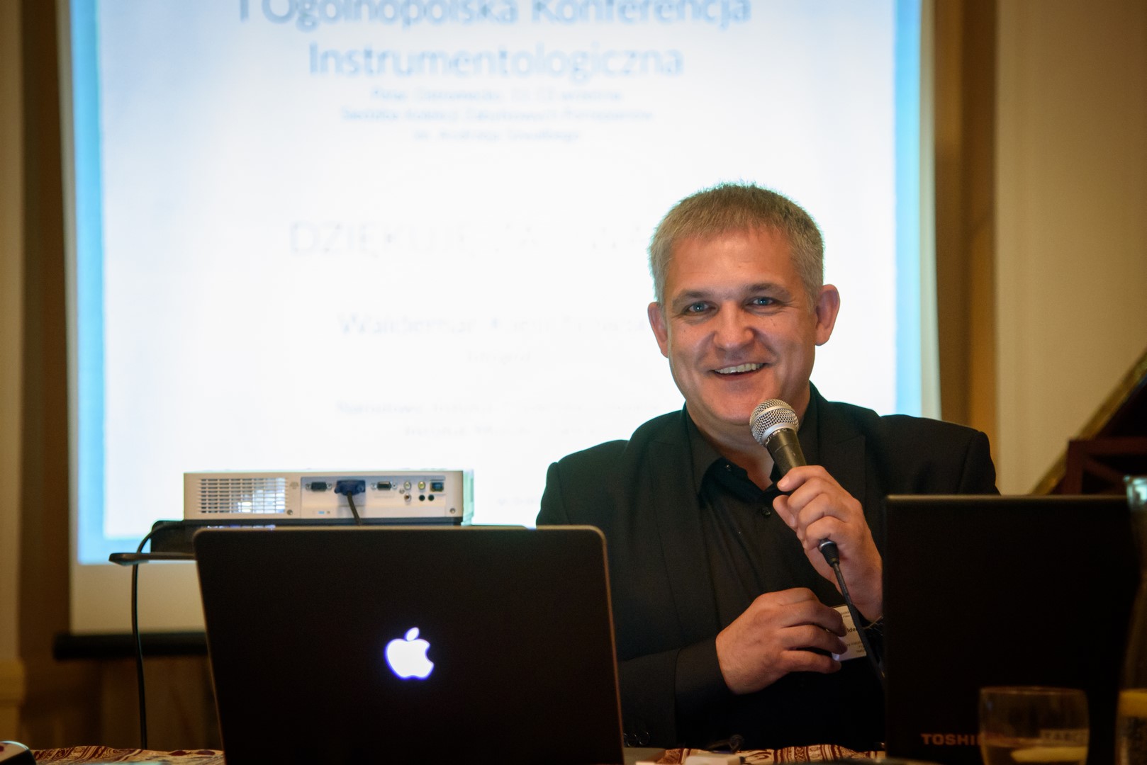 Proces digitalizacji fotograficznej instrumentów muzycznych w kontekście zbiorów muzealnych – Waldemar Kielichowski