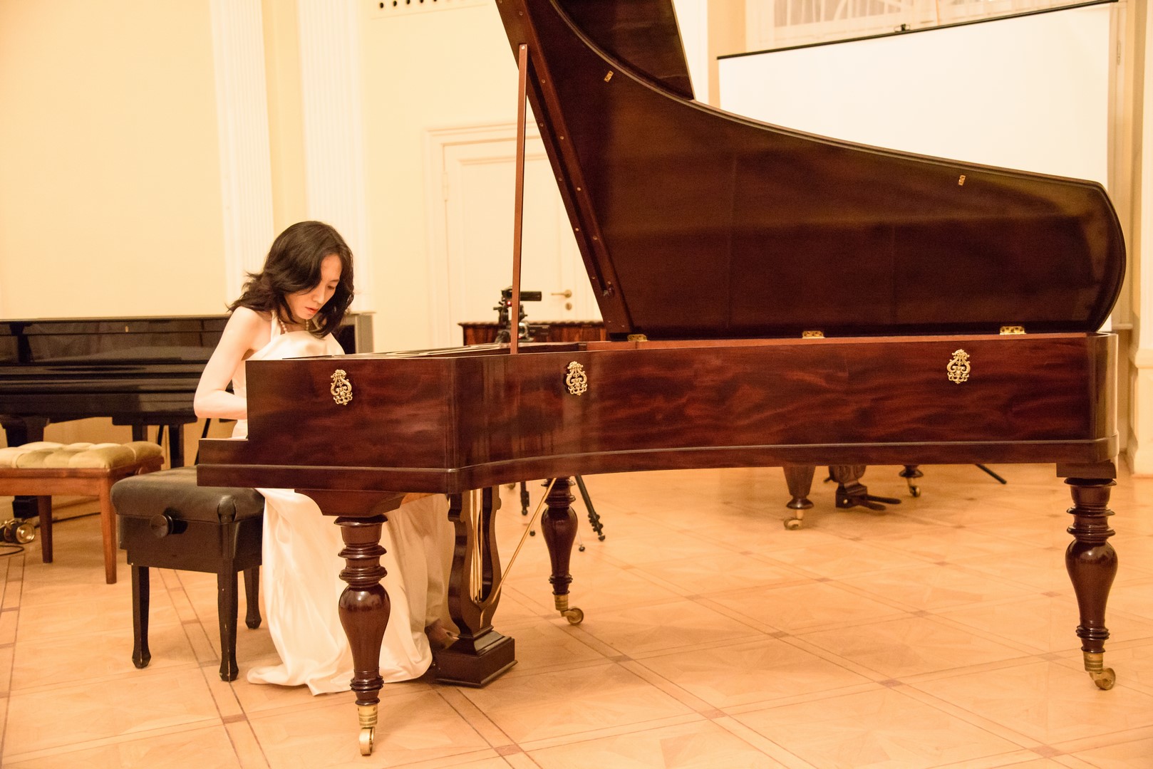 Yuko Kawai na fortepianie Pleyela z 1842 r. z kolekcji Andrzeja Włodarczyka