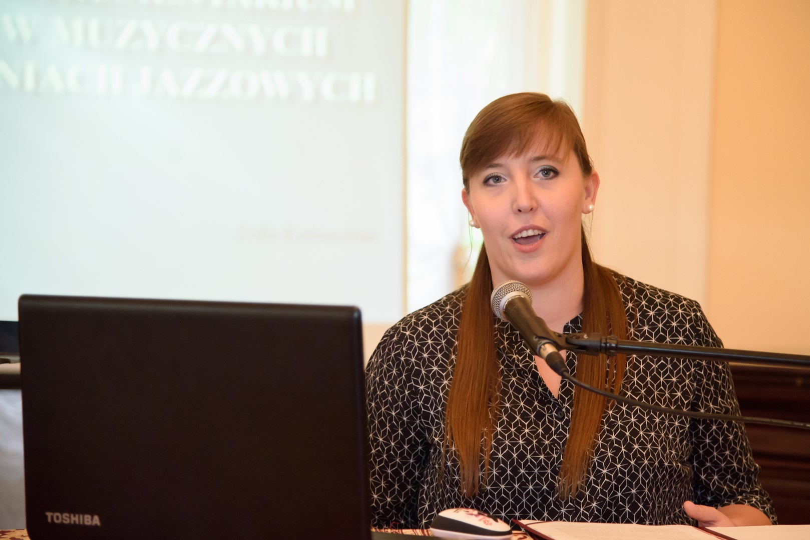 Polskie instrumentarium ludowe w muzycznych opracowaniach jazzowych – Zofia Komuszyna