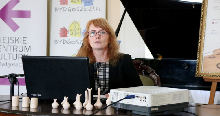Zagadnienie horyzontu pejzażu dźwiękowego w świetle zabytków archeologicznych -Dr hab. Anna Gruszczyńska-Ziółkowska, prof. UW